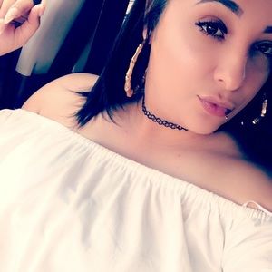 Meet your Posher, Keishla